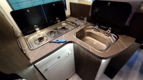 Vrijheid – Luxury Benimar Cocoon 496 Automatic motorhome 4 persons