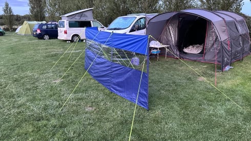 Worfy – 2 berth (6 with awning) campervan for fun adventures 