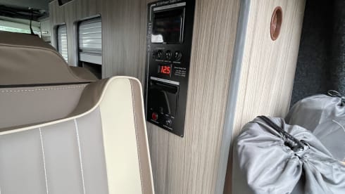 Tallulah – New Conversion 2019 Long Wheel Base 4 berth VW campervan 