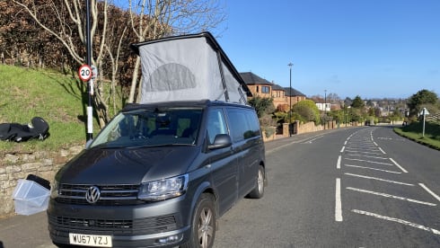 Gandalf the Grey – 4 berth Volkswagen campervan from 2017