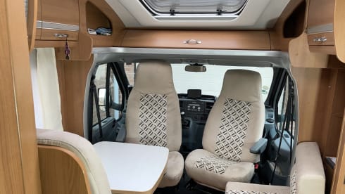 Breeze – Nice handy camper with all conveniences