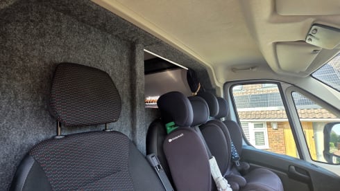 Dusty – 4 berth Citroën Relay Campervan from 2021