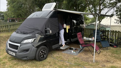 Premium Luxury 2 Berth Peugeot Boxer (Coach-built)