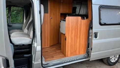 Sunset Adventurer – 2 berth Ford Transit campervan