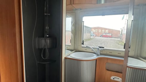 6 person camper from 2008