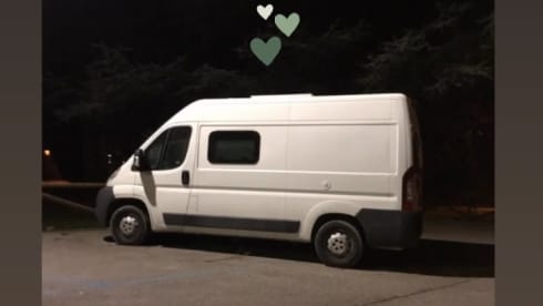 Chiara Previ – Simple wild life