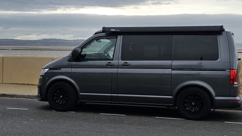 Indy  – VW Transporter Campervan 2021 - 4 Berth