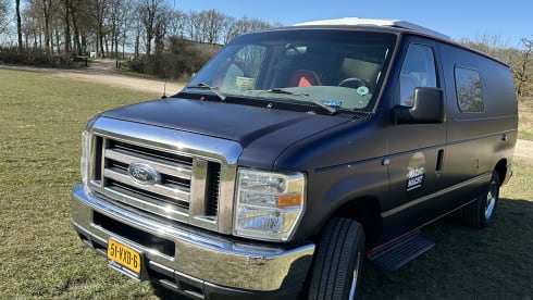 Nightwatch – 2p Ford campervan from 2008