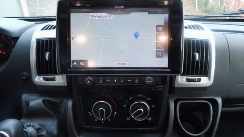 genesis – 4p Challenger integrated uit 2016