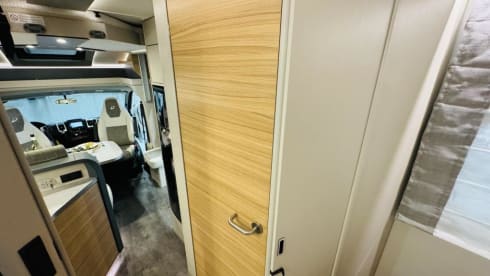 4p luxury Dethleffs with air conditioning and towbar from 2019