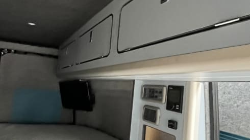 Clara – 4 berth Volkswagen campervan from 2021