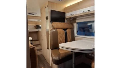 2p Bürstner semi-integrated from 2017