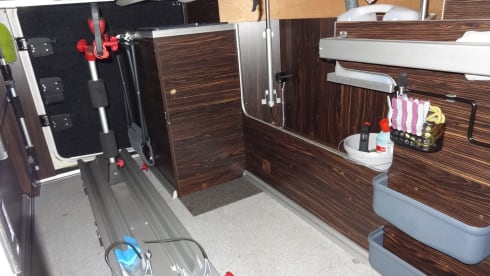 4p Bürstner i695G integrated from 2016