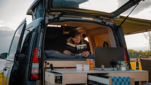 Abbey – Economical bus camper from 2024