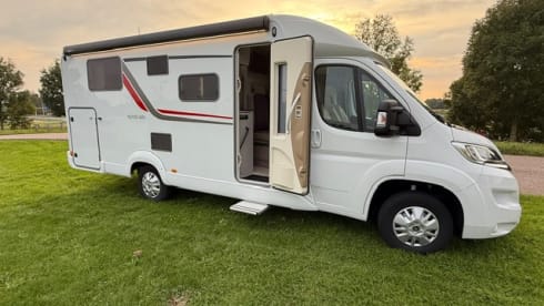 3p Bürstner semi-integrated uit 2021