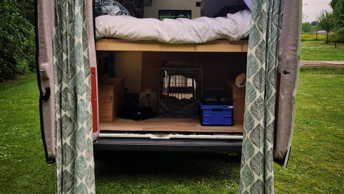 O!vanLife – Tasteful campervan conversion for those seeking peace and quiet