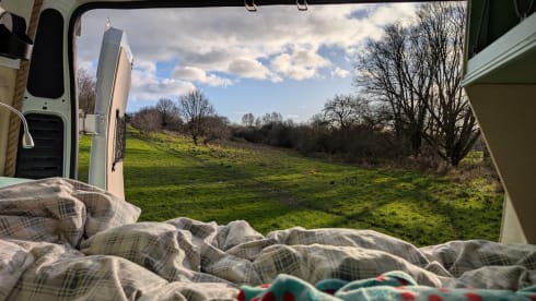 Eden – Beautiful, 3 Berth, Off Grid Conversion 