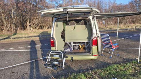 Madelief  – 4p Volkswagen bus uit 2018