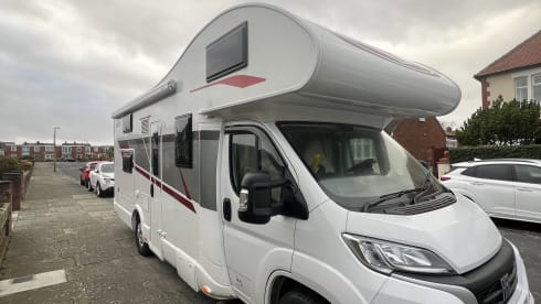 MotorSuite - MySuites – MotorSuite, 6 Berth - Fiat Seal 50