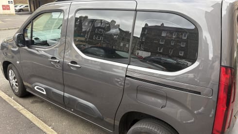  Voordelige, gemakkelijk te besturen camper (inclusief verzekering)