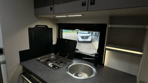 640 – 4p Chausson semi-integrated from 2023