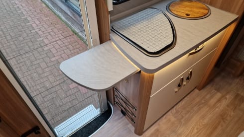 Pepper – 2p Weinsberg semi-integrated from 2018