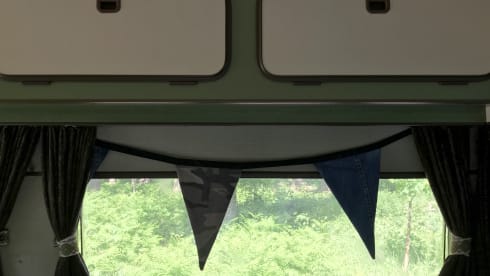 Lynz – Cheerful camper van Westfalia