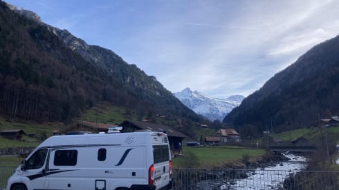 MobiLoft – A Room to a View, (don't like your view, search for another)