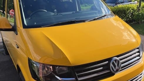 Bumble Bee – 4 berth Volkswagen campervan from 2017