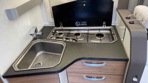 . – Luxury complete Adria semi-integrated camper