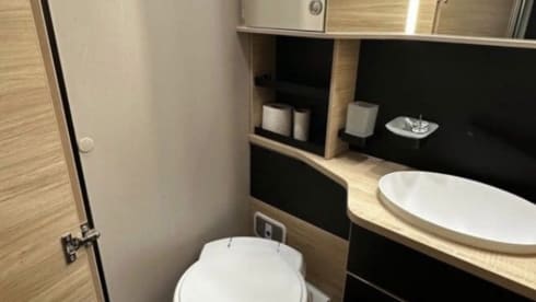 Ruime gezinscamper uit 2024 – 6p Chausson teilintegriert ab 2024