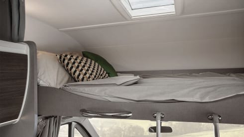 A7300DB – Etrusco 6 berth 5 seatbelts 2021. Automatic. 5G Internet. TV. Solar Panels.