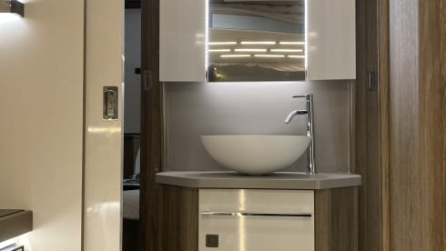 Cavvy –  Cavvy 4 Berth Italian Chic on wheels