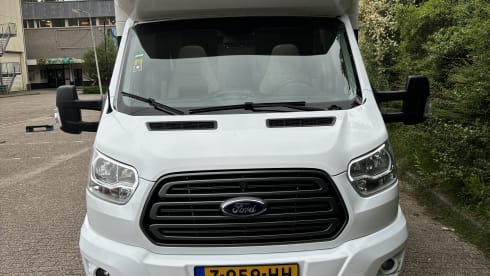 Benimar Tessoro 497 bj:2020  – 4p Benimar Tessoro 497 semi-integrated from 2020 AIRCO in NEW CONDITION!