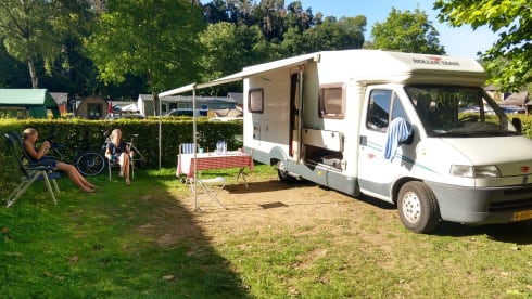 Beautiful Roller Team camper for 4 people