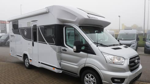 2. Ford Benimar Cocoon 463 for 4 persons (Model 2023)