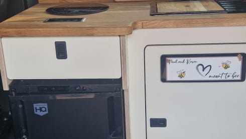 Bee van – 4 berth Ford campervan from 2015