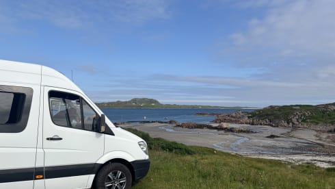 Benji the benz  – 3 berth Mercedes-Benz campervan from 2012