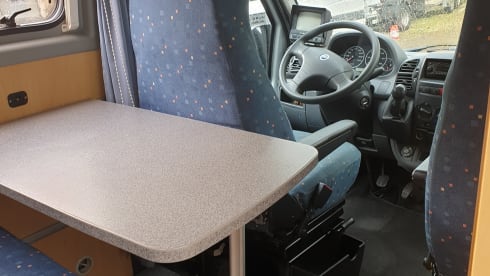 Completely self-sufficient camper van