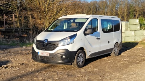  CAMPEREVE – Comodo e completo Renault Trafic Mirande – Perfetto per coppie + 1