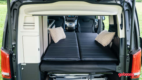 Marco Polo – Recent luxury campervan - Mercedes Benz - 2 to 4 pers.