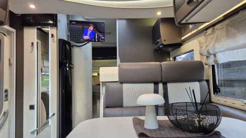 4p Chausson semi-integrated uit 2016