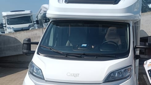 2p Challenger bus from 2015