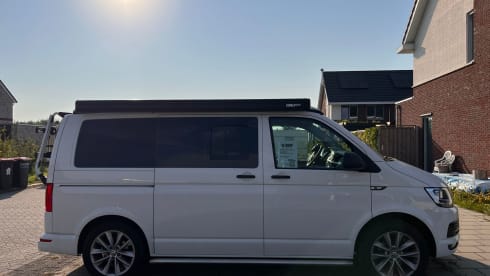 4p Volkswagen bus uit 2016