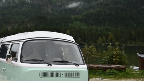 Ons Busje – Classic retro VW T2 vintage car with a modern twist (VW T2a/b from 1972)