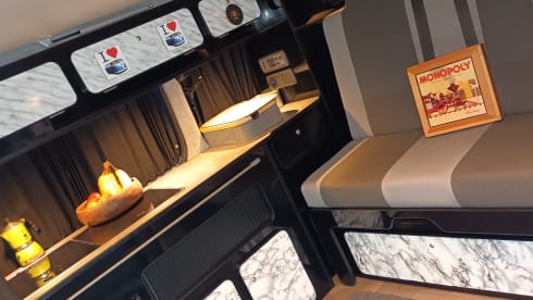 ☀️  !! Indy the Adventure Van !!  ☀️ – ▶️MK CENTRE◀️ - 🆓️ 🅿️  - 4x4 - 🆕️ Conversion