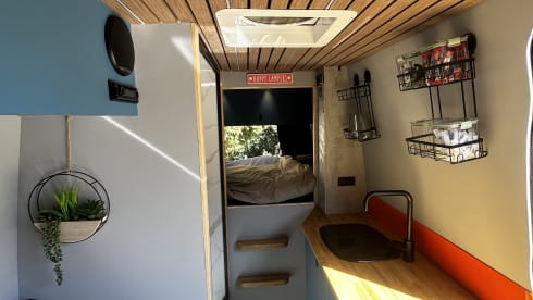 Jalfrezi  – 3 berth Volkswagen campervan from 2017