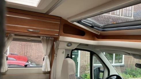 Compact, modern and above all cozy camper