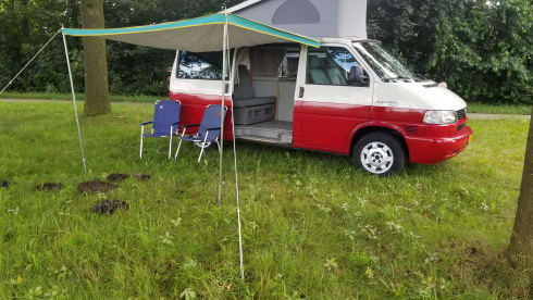 Tribute! – Compact VW T4 Westfalia