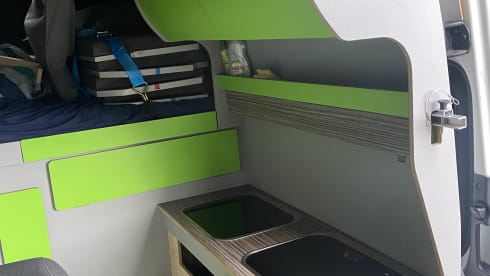 LWB – 4-5 berth Mercedes-Benz Sprinter 2013